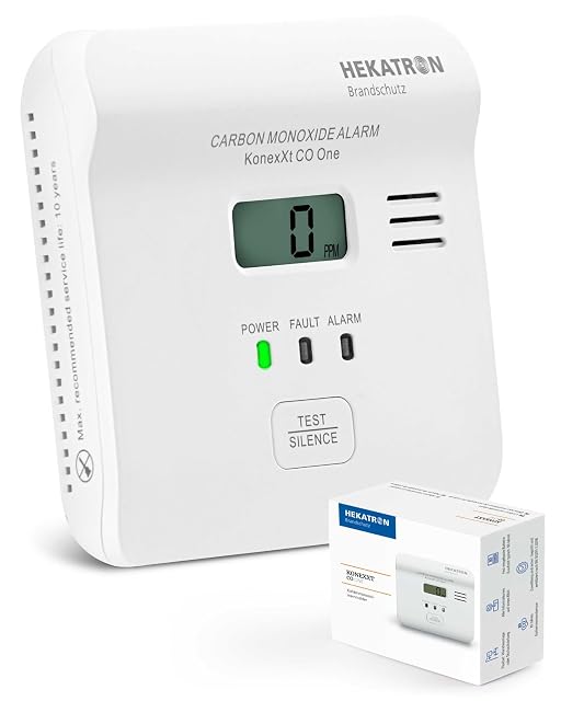 Rilevatore di monossido di carbonio Hekatron KonexXt CO One bianco, con display, montato piatto su una parete